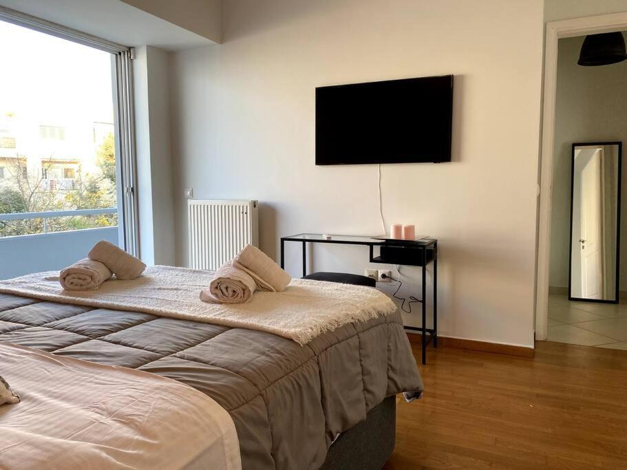 Spacious And Sunkissed 3Br & 2 Bathrooms Apartment أثينا المظهر الخارجي الصورة