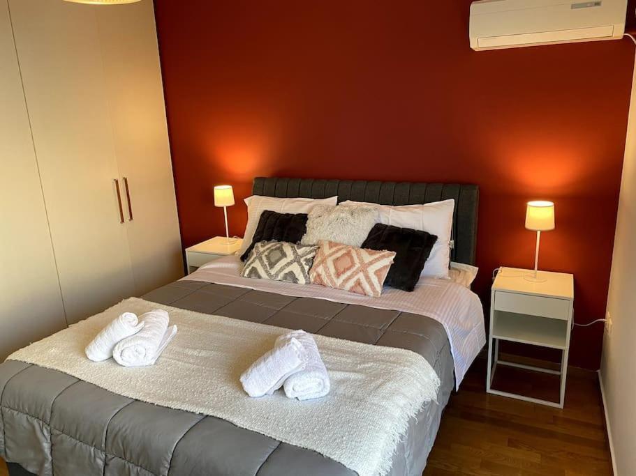 Spacious And Sunkissed 3Br & 2 Bathrooms Apartment أثينا المظهر الخارجي الصورة