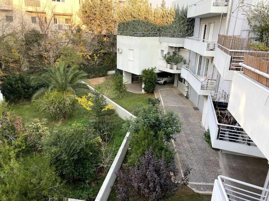 Spacious And Sunkissed 3Br & 2 Bathrooms Apartment أثينا المظهر الخارجي الصورة